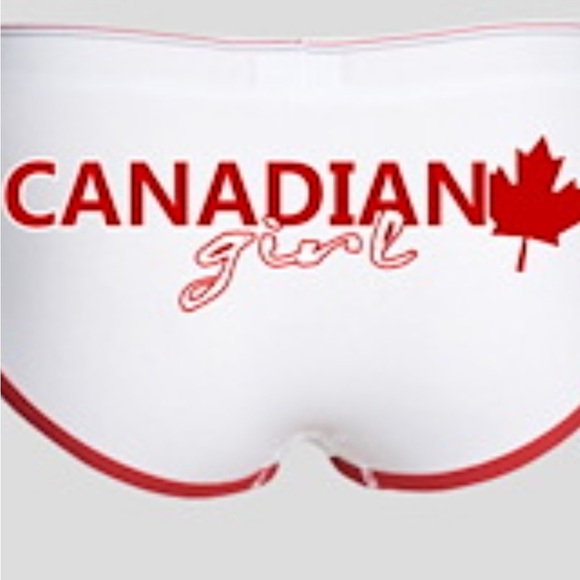 Size small shorts - Picture 1 of 3